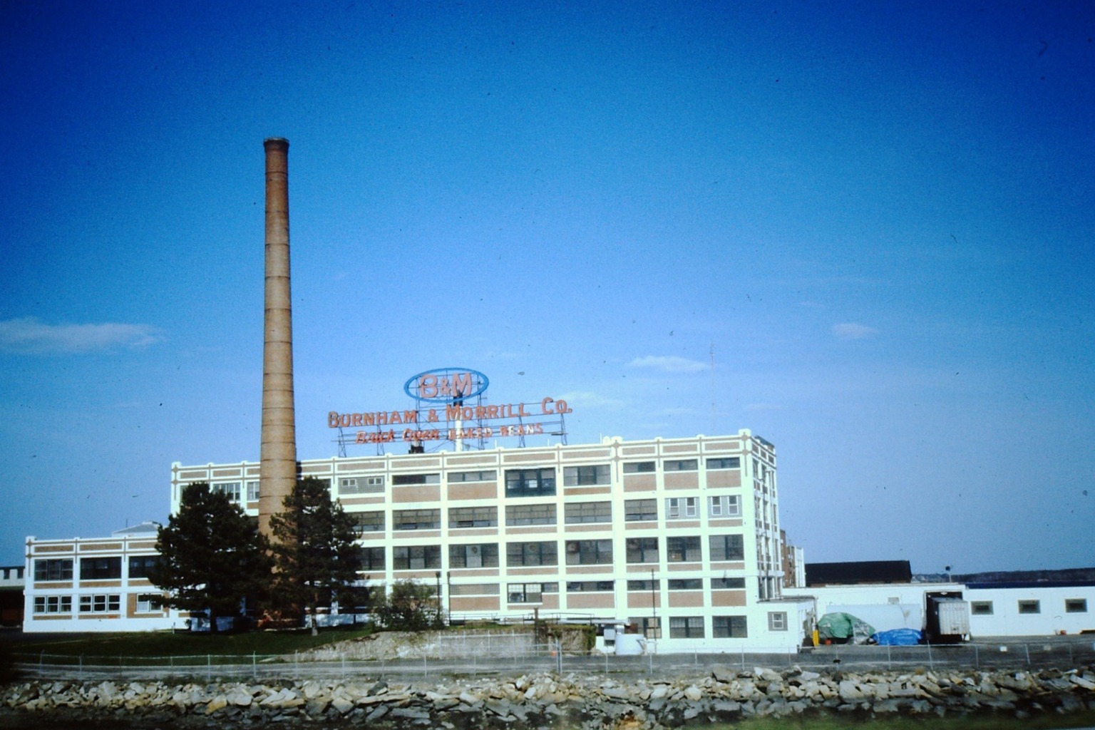 B&M Baked Beans Factory in 1982