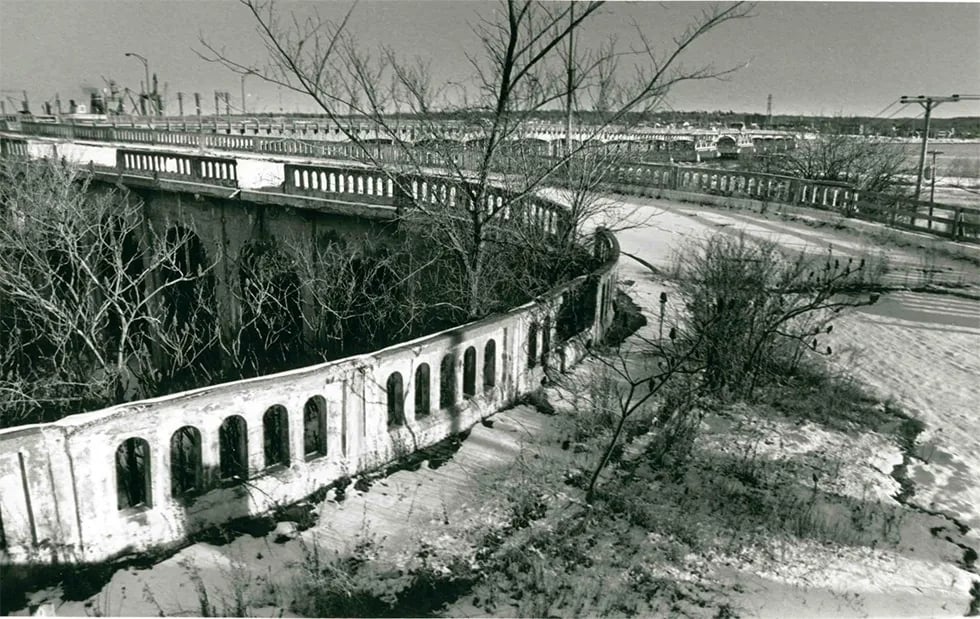 Abandoned York Street Ramp to the Million Dollar Bridge in 1991